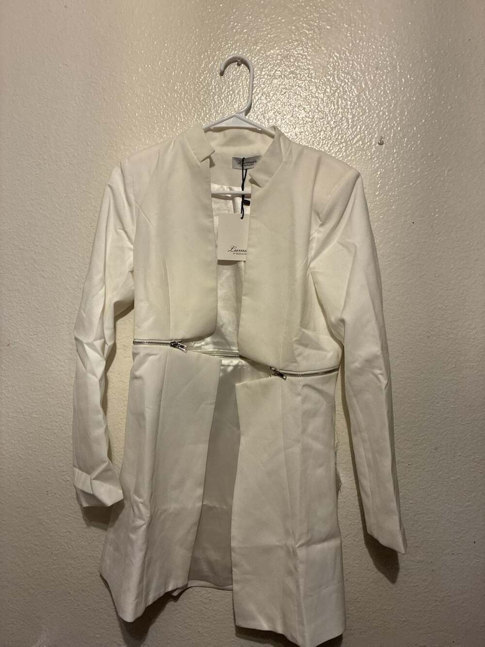 Lumiér by Bariano Women's White Zip Detail Long Sleeve Blazer Jacket